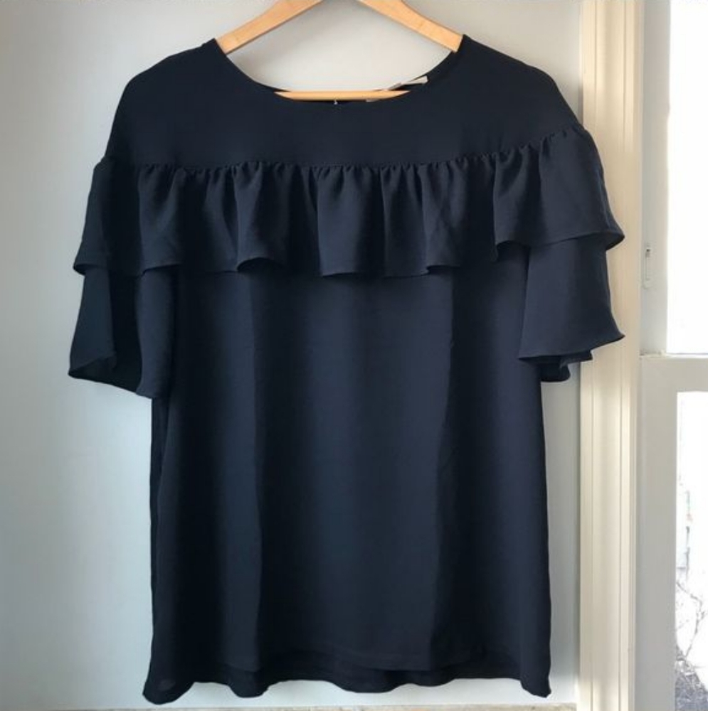 Loft Ruffle Front Short Sleeve Top NWT Small